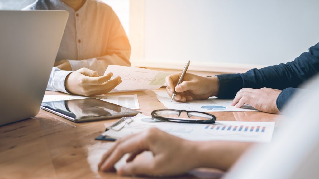 Consulente finanziario autonomo e banca le 7 differenze che nessuno ti dirà mai. (1)